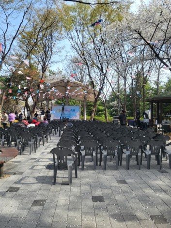 금호산 벚꽃축제 행사 지원